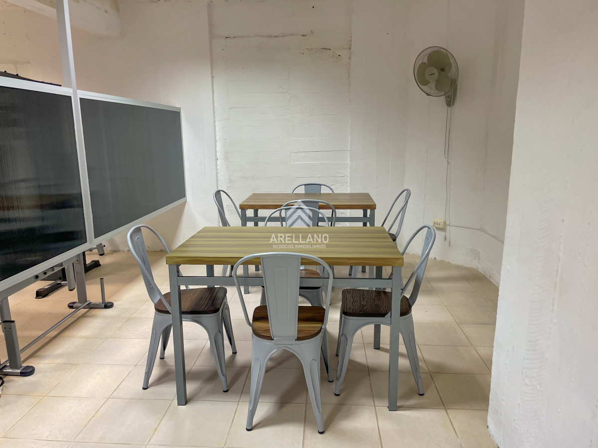 Apartamento ID.4660 - Hermoso apartamento en piso alto en la zona de Punta Shopping, cerca de todo!