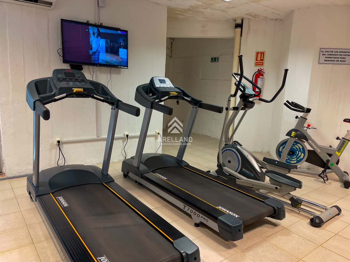 Apartamento ID.4660 - Hermoso apartamento en piso alto en la zona de Punta Shopping, cerca de todo!