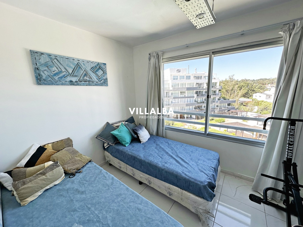 Apartamento ID.4150 - Pent House en primera linea de Playa Mansa