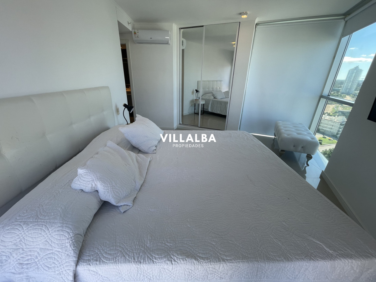 Apartamento ID.4344 - Wind Tower en venta piso alto!