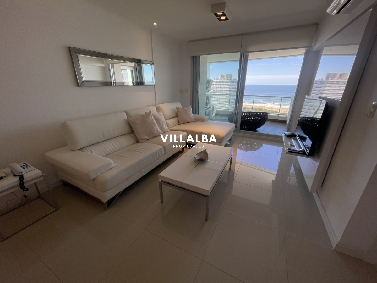 Apartamento ID.4344 - Wind Tower en venta piso alto!