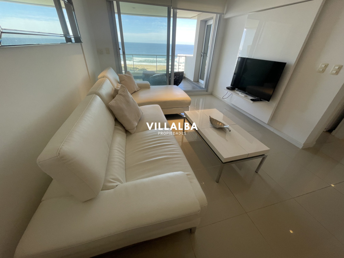 Apartamento ID.4344 - Wind Tower en venta piso alto!