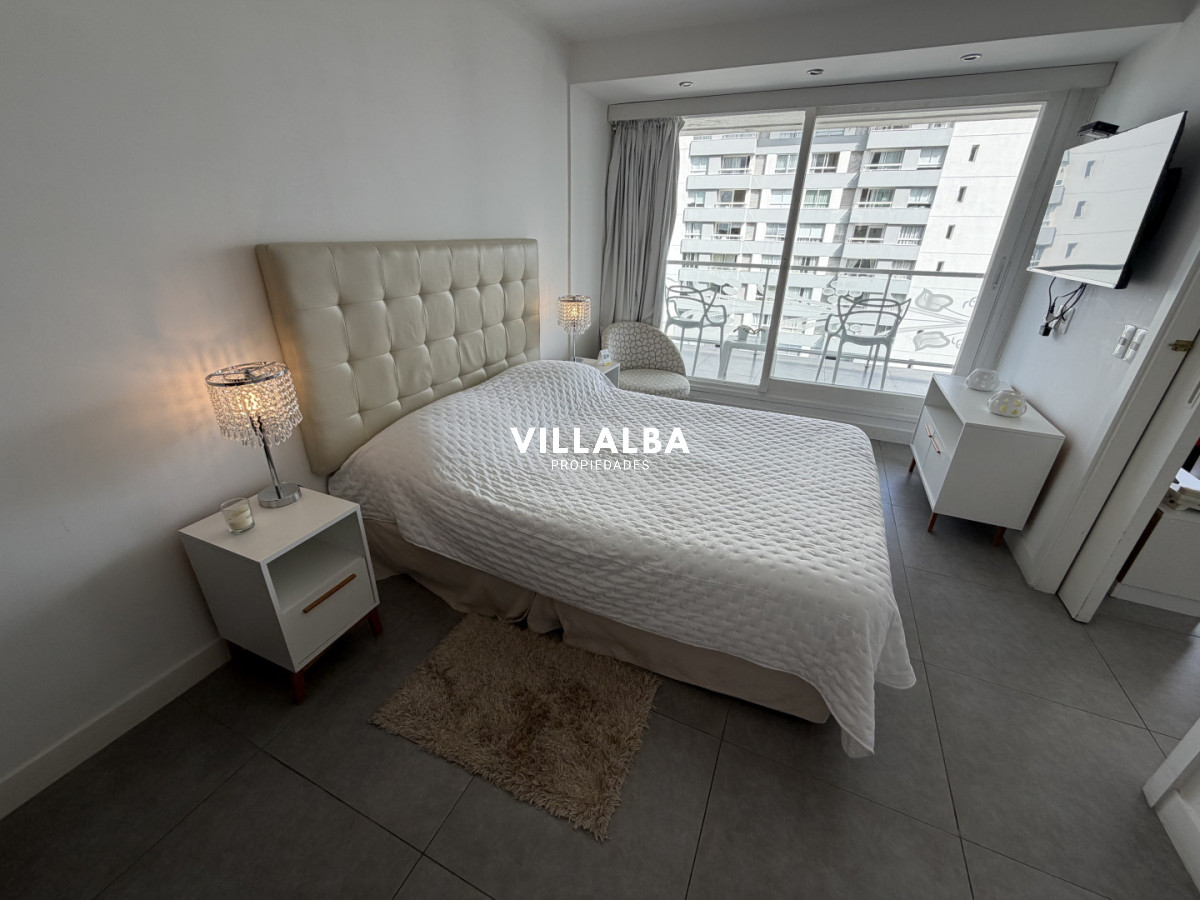 Apartamento ID.4142 - Exclusivo apartamento de 1 dormitorio en Torre Yoo, Punta del Este!