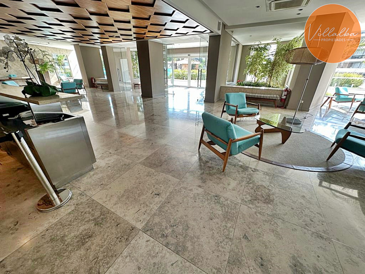 Apartamento ID.3693 - Hermoso piso alto en Wind Tower!