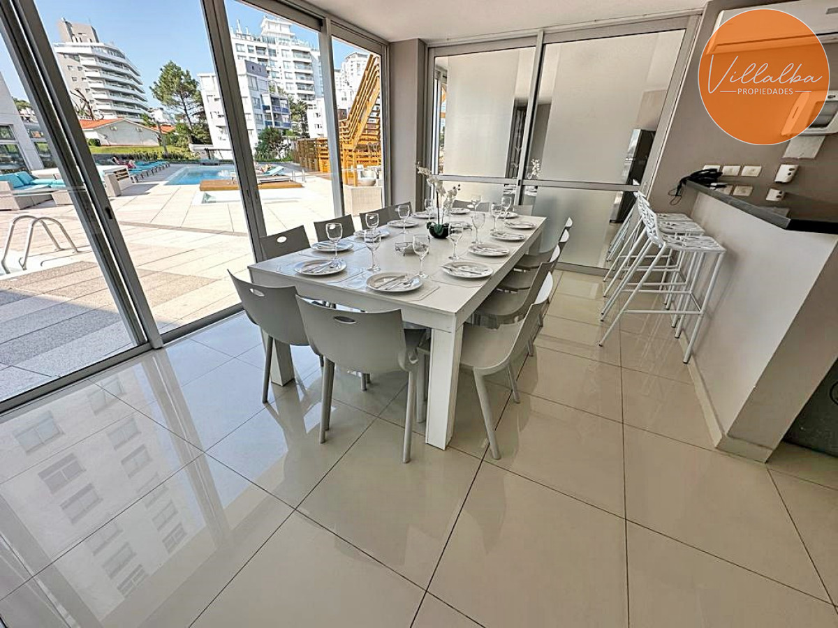 Apartamento ID.3693 - Hermoso piso alto en Wind Tower!