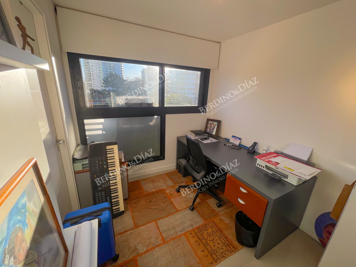 Apartamento ID.2925 -  One, Punta del Este! Exclusivo apartamento a pasos del mar.