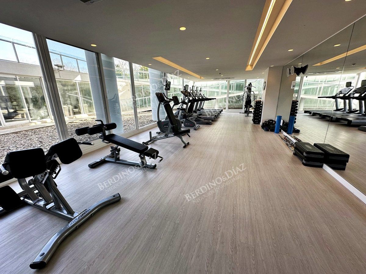 Apartamento ID.2925 -  One, Punta del Este! Exclusivo apartamento a pasos del mar.