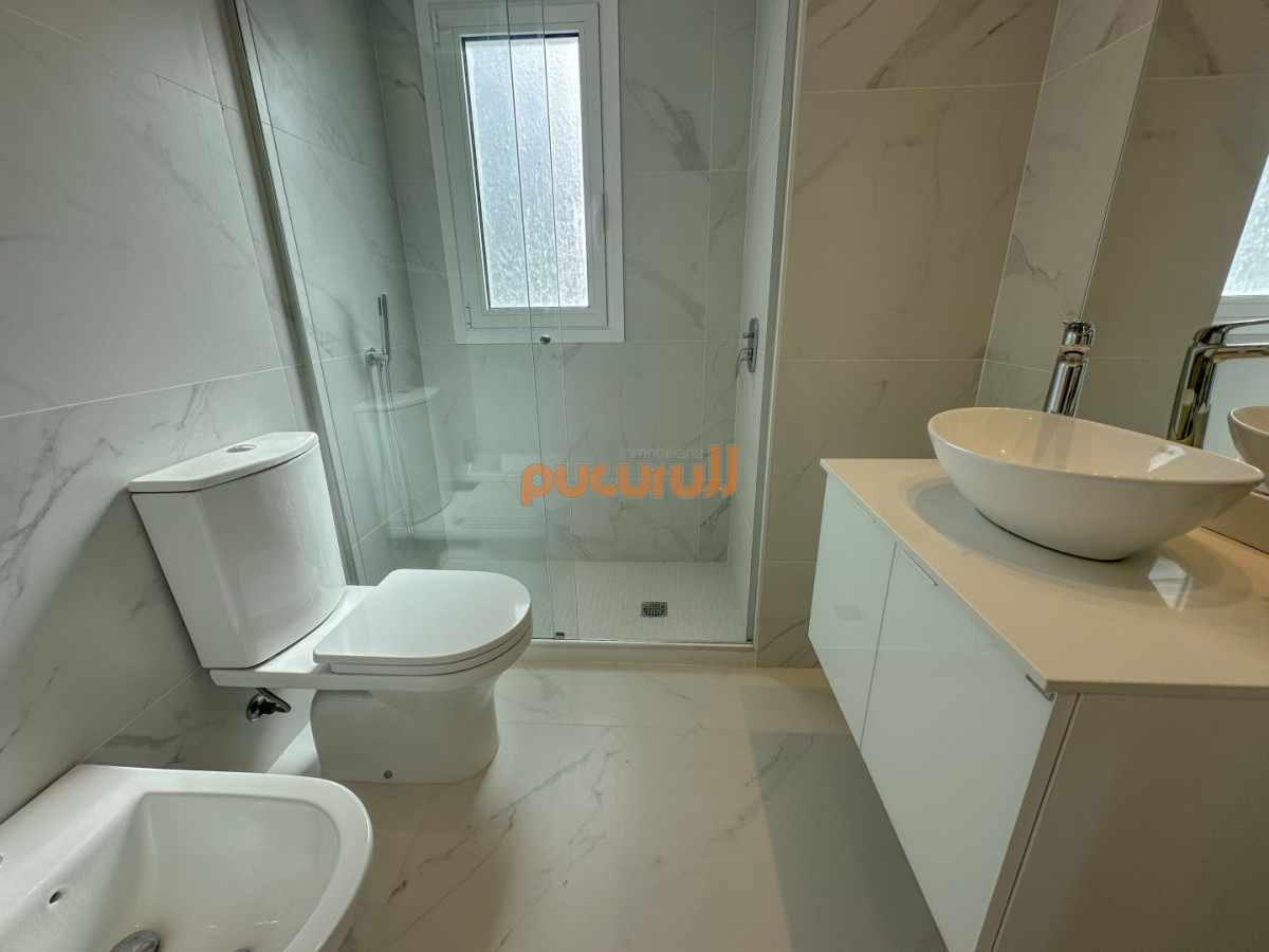 Apartamento ID.2831 - Frente al mar y laguna - Este apartamento puede ser tuyo