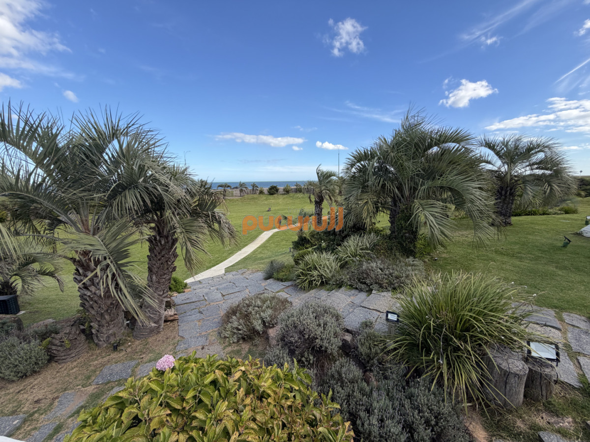 Apartamento ID.2827 - Frente al mar y laguna - ideal para disfrutar todo el año
