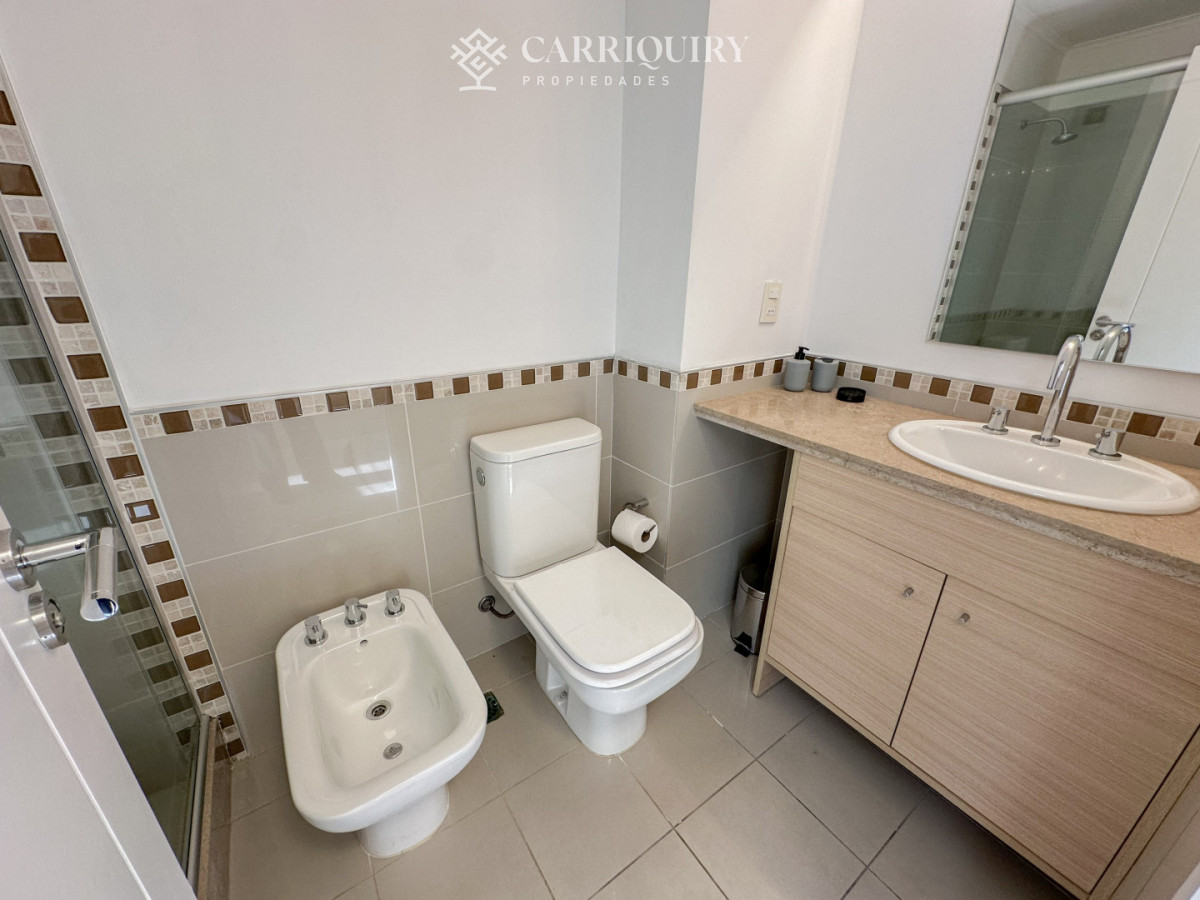 Apartamento ID.9962 - Ocean Drive, exclusivo departamento en venta. GRAN OPORTUNIDAD