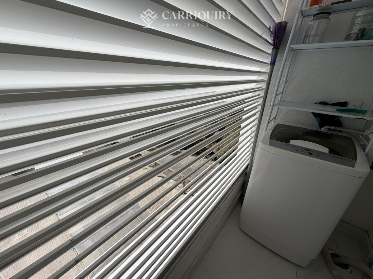 Apartamento ID.10039 - DEPARTAMENTO MODERNO FRENTE AL MAR U$S 380.000 