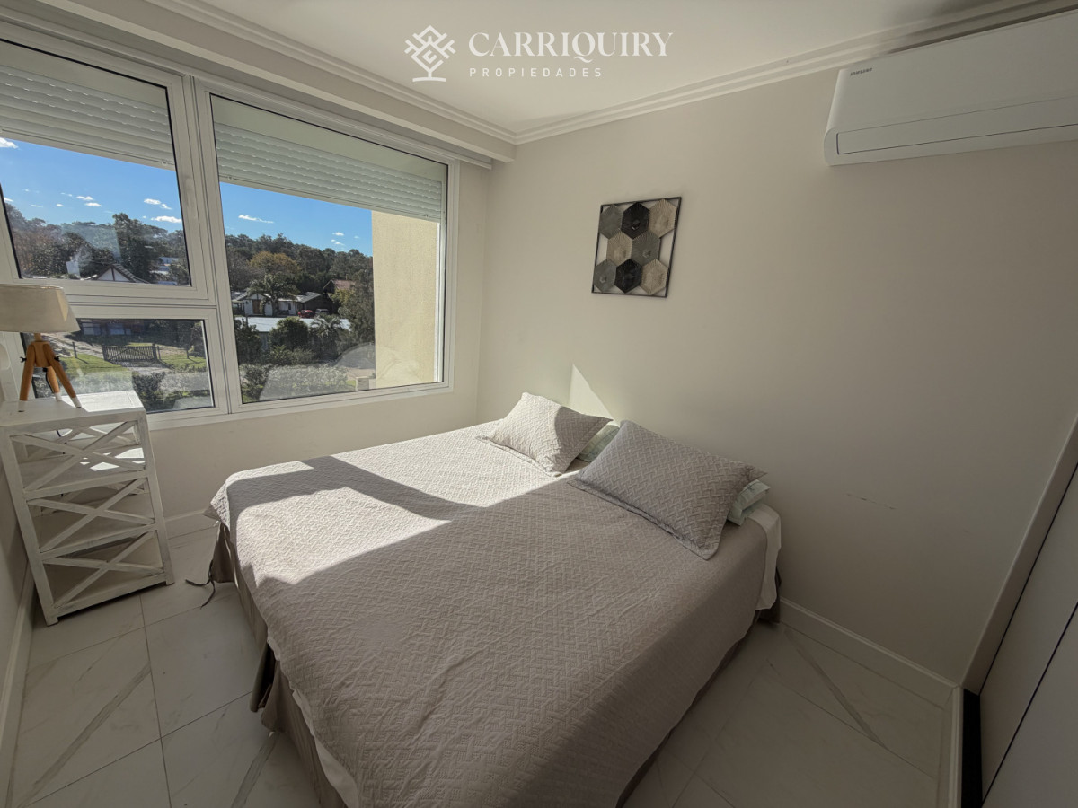 Apartamento ID.10039 - DEPARTAMENTO MODERNO FRENTE AL MAR U$S 380.000 
