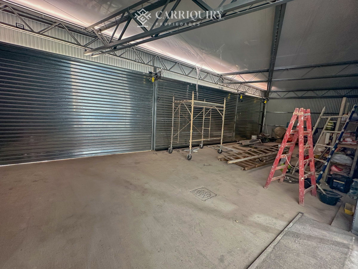 Local Comercial ID.8712/Locales-en-Alquiler--Carriquiry--Propiedades - A estrenar local en Av en Maldonado con 660 m2 de uso exclusivo