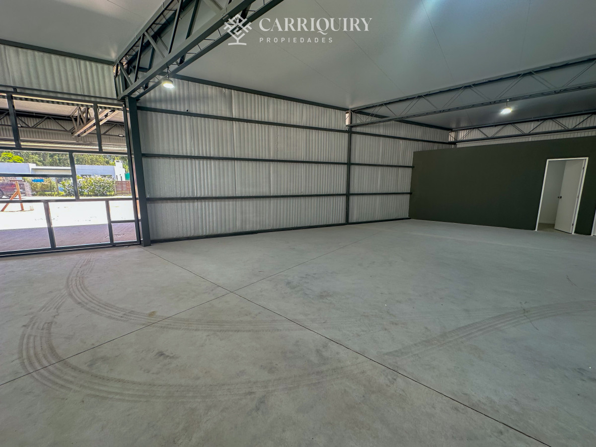 Local Comercial ID.8712/Locales-en-Alquiler--Carriquiry--Propiedades - A estrenar local en Av en Maldonado con 660 m2 de uso exclusivo