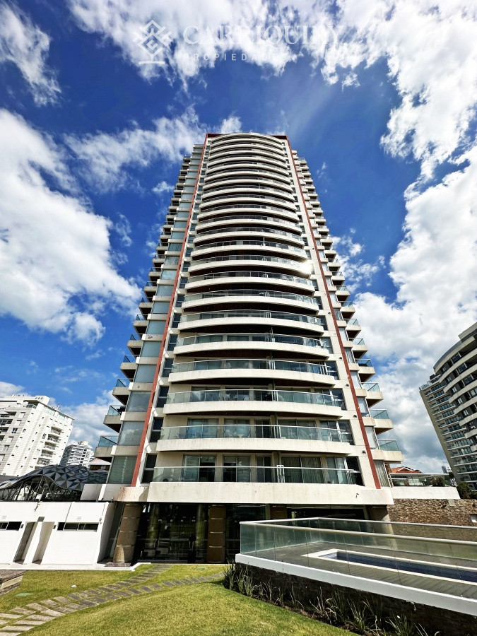 Apartamento ID.9497 - Departamento en excelente estado con vistas al mar