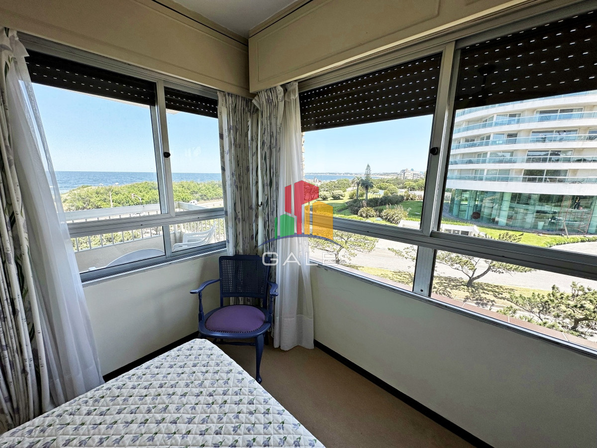 Apartamento ID.1795 - NUEVO INGRESO! Mansa frente al mar con inmejorables vistas