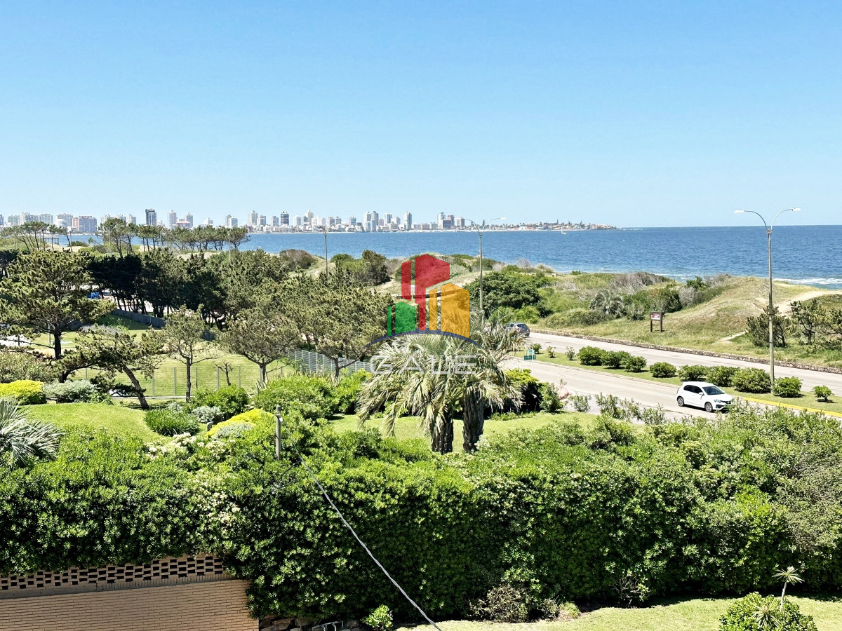 Apartamento ID.1795 - NUEVO INGRESO! Mansa frente al mar con inmejorables vistas