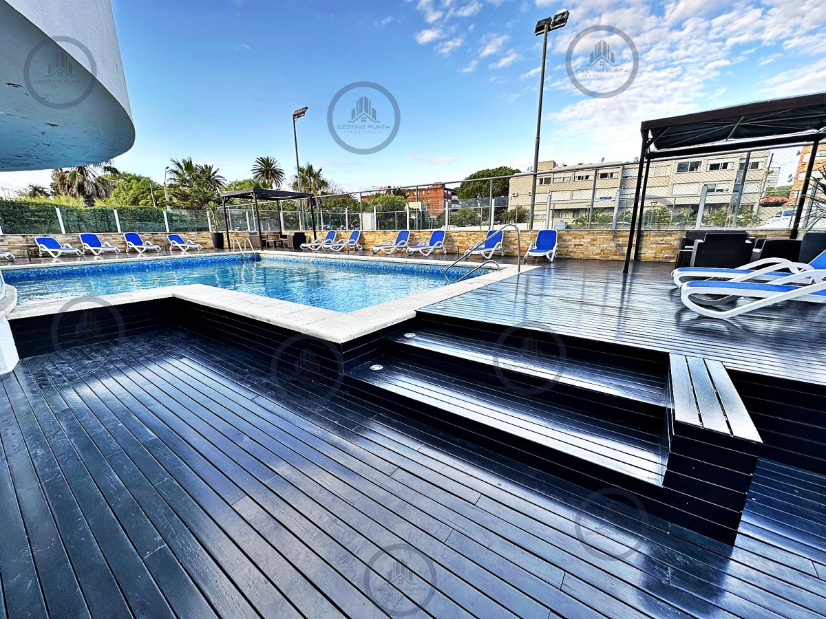 Apartamento ID.2039 - Apartamento de 2 Dormitorios, Vista al Mar y Parrillero en Playa Mansa