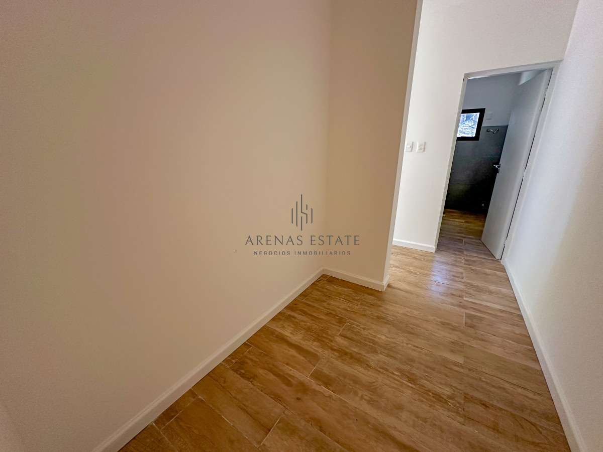 Casa ID.3822 - Casas a estrenar en Laguna del Sauce. Punta del Este
