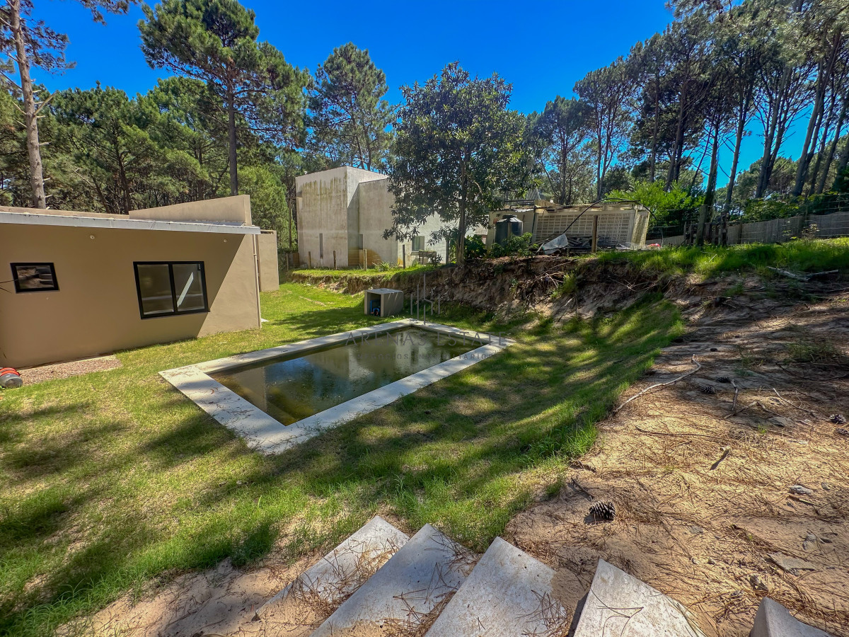 Casa ID.3822 - Casas a estrenar en Laguna del Sauce. Punta del Este
