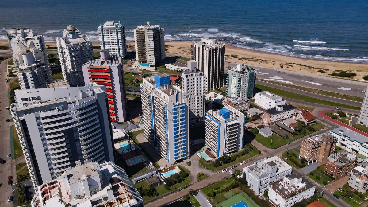 Apartamento ID.4582 - Exclusivo departamento en Arenas del Mar con vista al Mar.