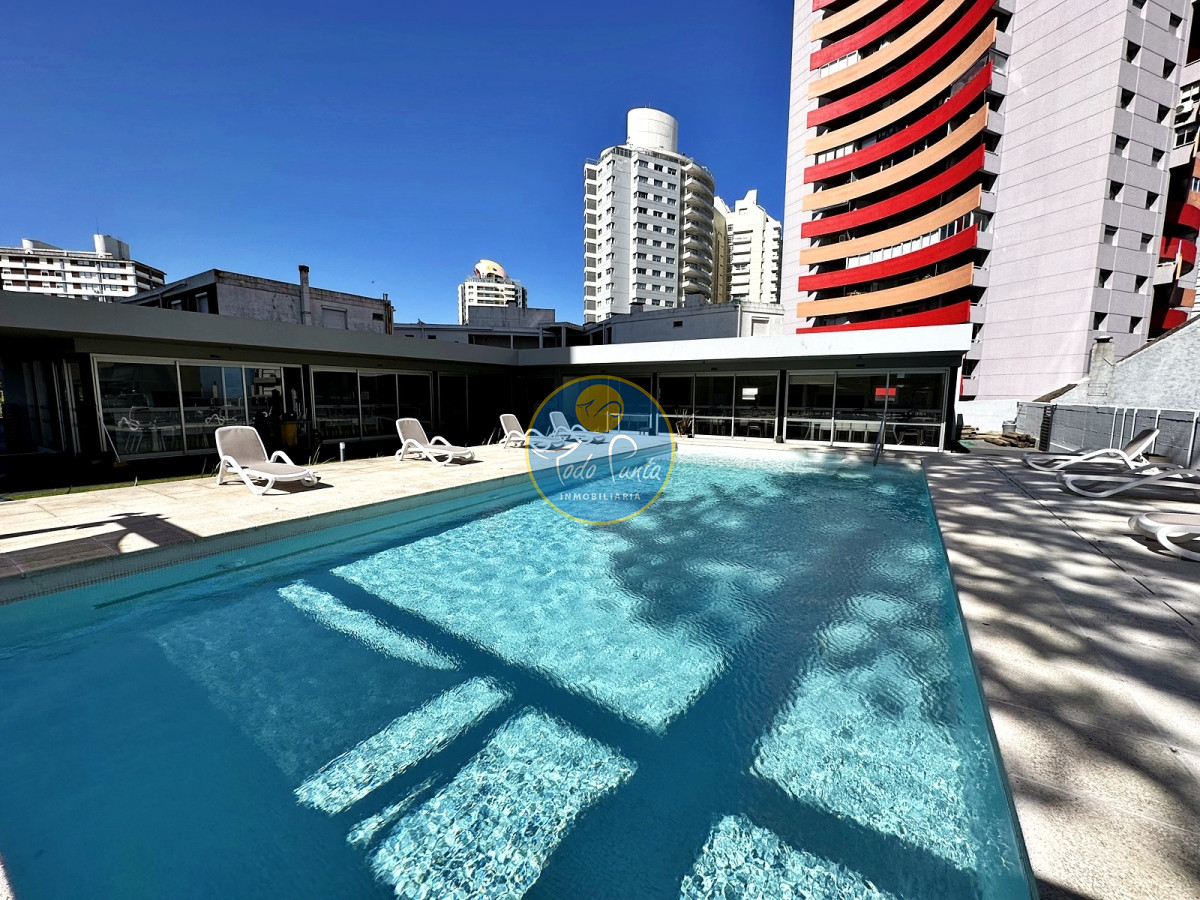 Miniatura de Apartamento de 3 dormitorios en Chiverta, Punta del Este | Todo Punta