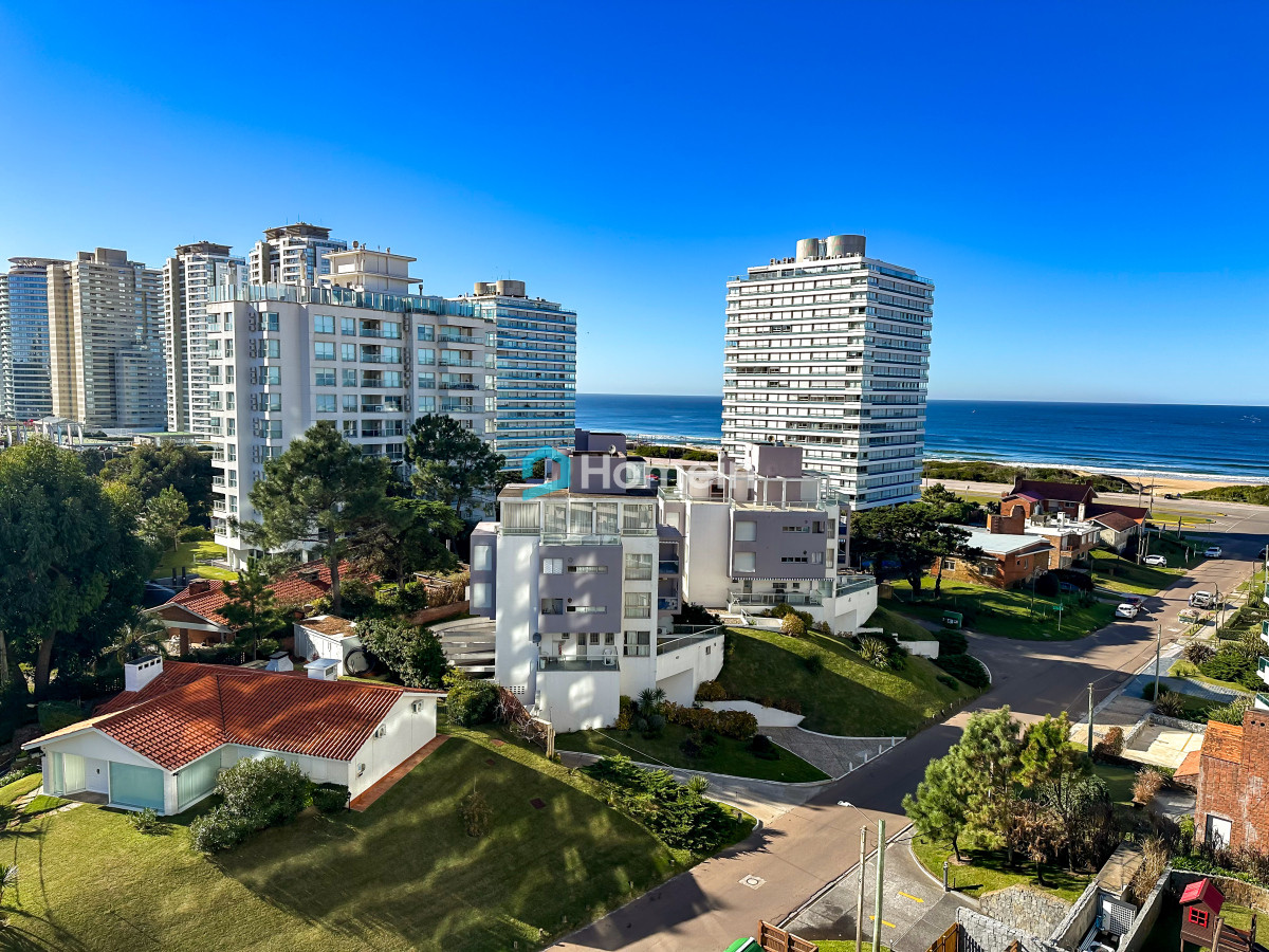 Apartamento ID.2242 - OPORTUNIDAD! Wind Tower de 2 dormitorios