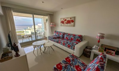 Hermoso apartamento en Torre Premium con vista a Playa Brava!