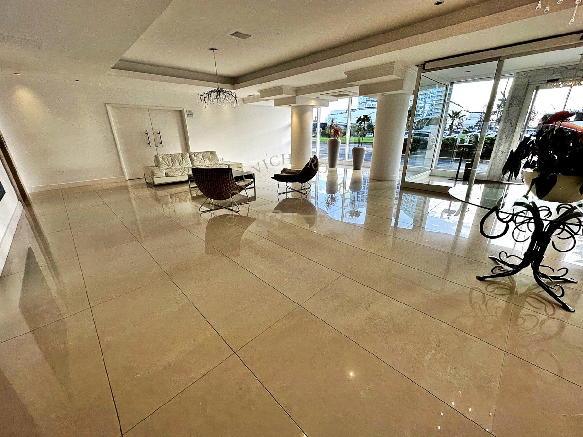 Apartamento ID.2885 - Punta del Este, a pasos de Mar próximo Hotel Conrad