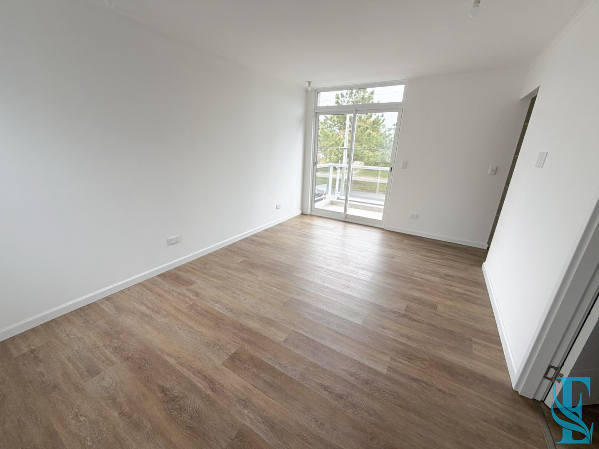 Casa ID.966 - Casa a Estrenar de 3 Dormitorios en Jardines de Córdoba