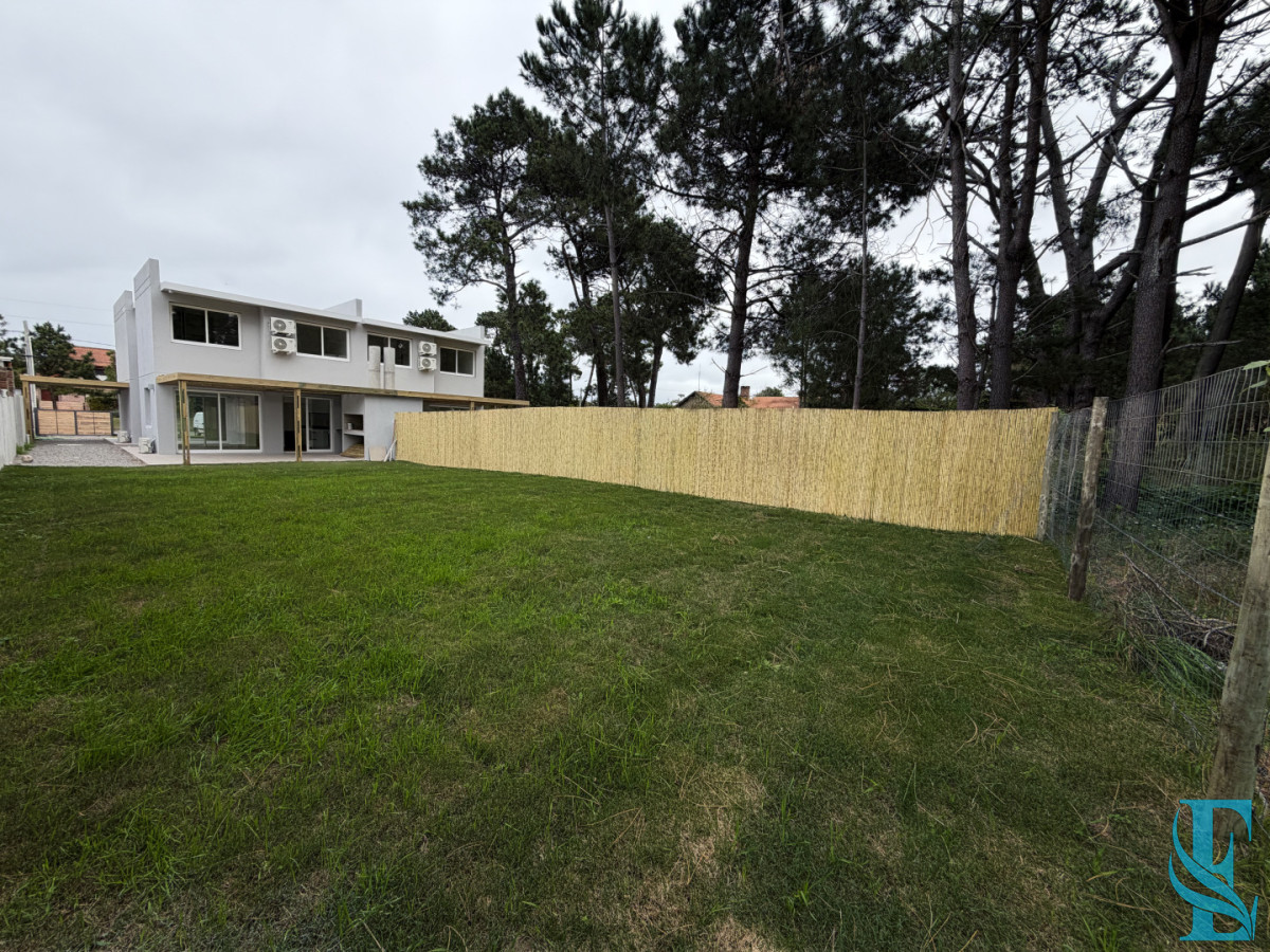 Casa ID.966 - Casa a Estrenar de 3 Dormitorios en Jardines de Córdoba