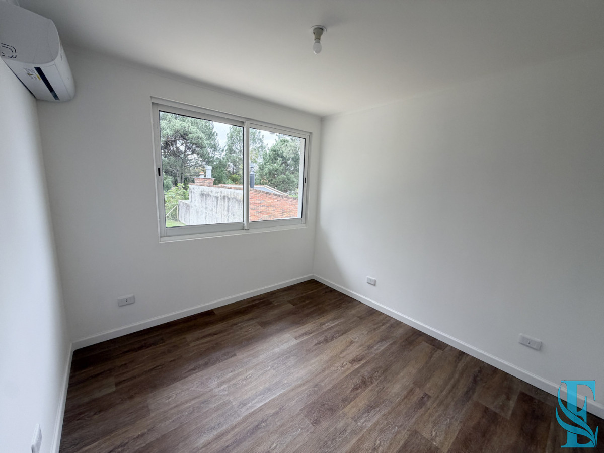 Casa ID.965 - Casa a Estrenar de 3 Dormitorios en Jardines de Córdoba