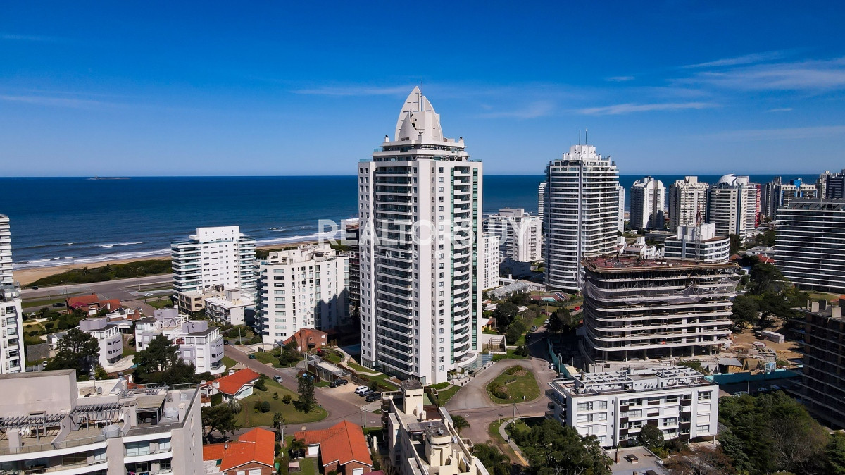 Apartamento ID.203 - Wind Tower Punta del Este