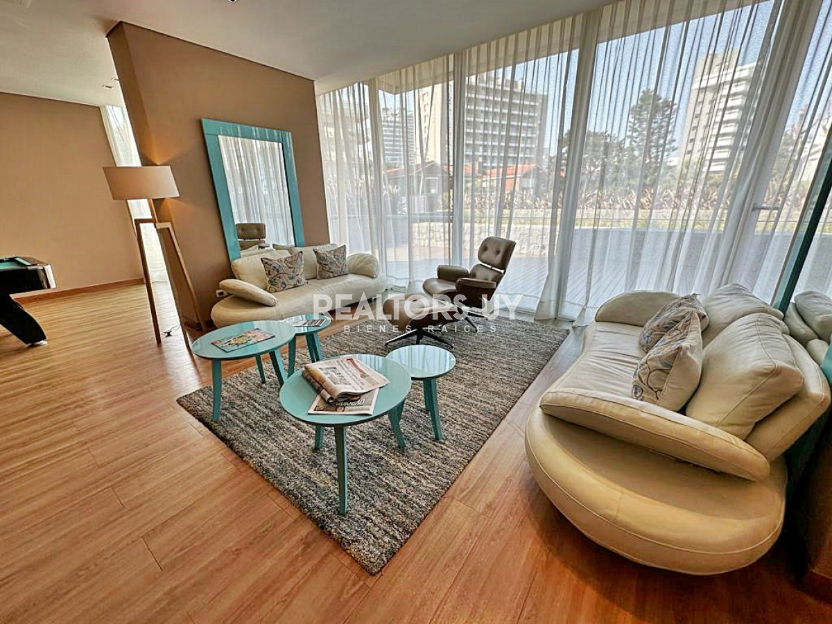 Apartamento ID.203 - Wind Tower Punta del Este