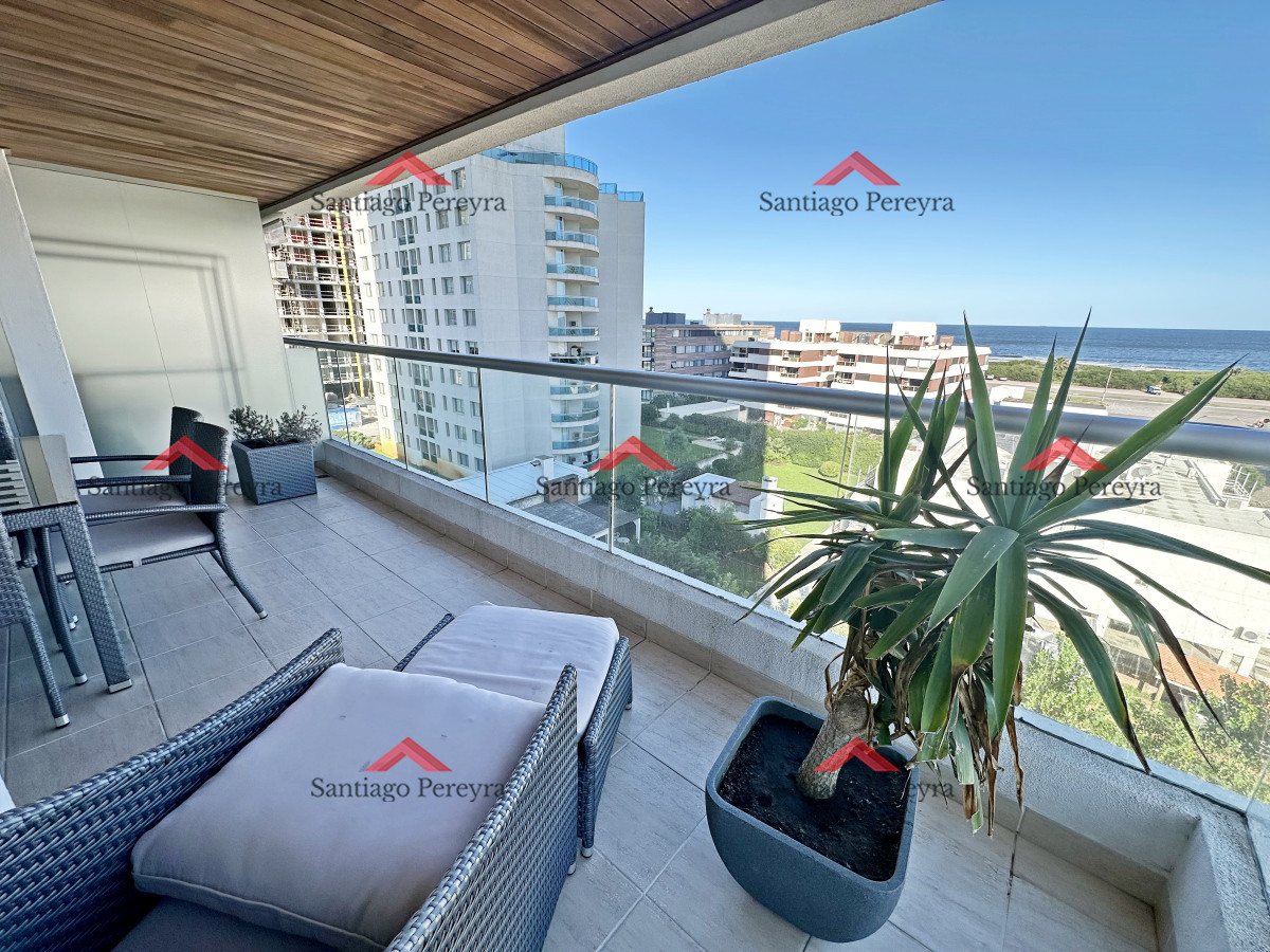 Apartamento ID.16427 - Departamento en excelente estado con vistas al mar