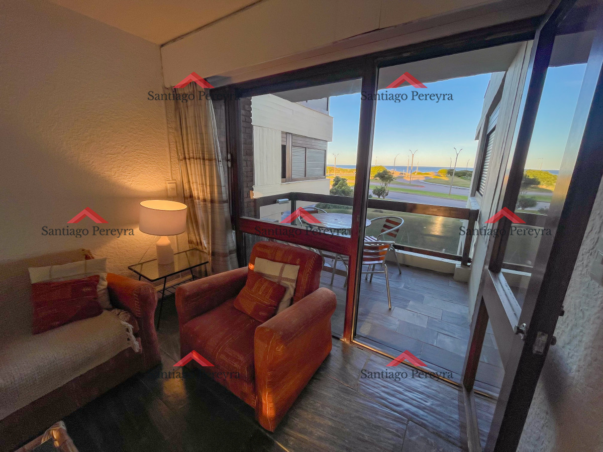 Apartamento ID.16938 - Apartamento en primera línea de Playa Brava!