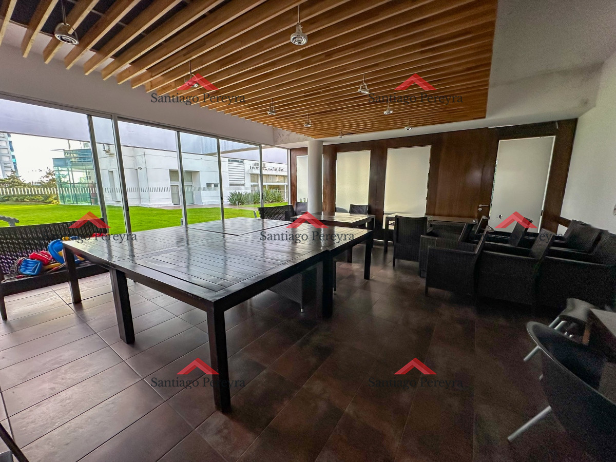 Apartamento ID.16858 - Gala Tower. Pda 4, exclusivo departamento a solo pasos del Mar en Playa Mansa.