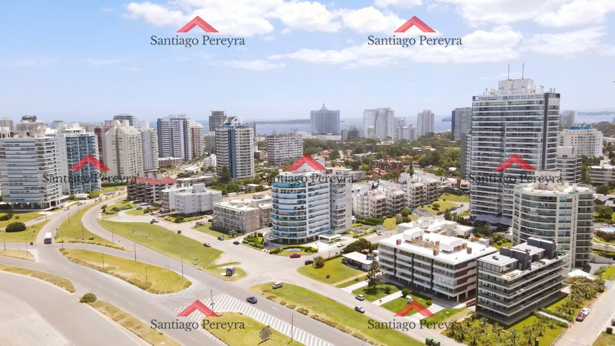 Apartamento ID.16427 - Departamento en excelente estado con vistas al mar