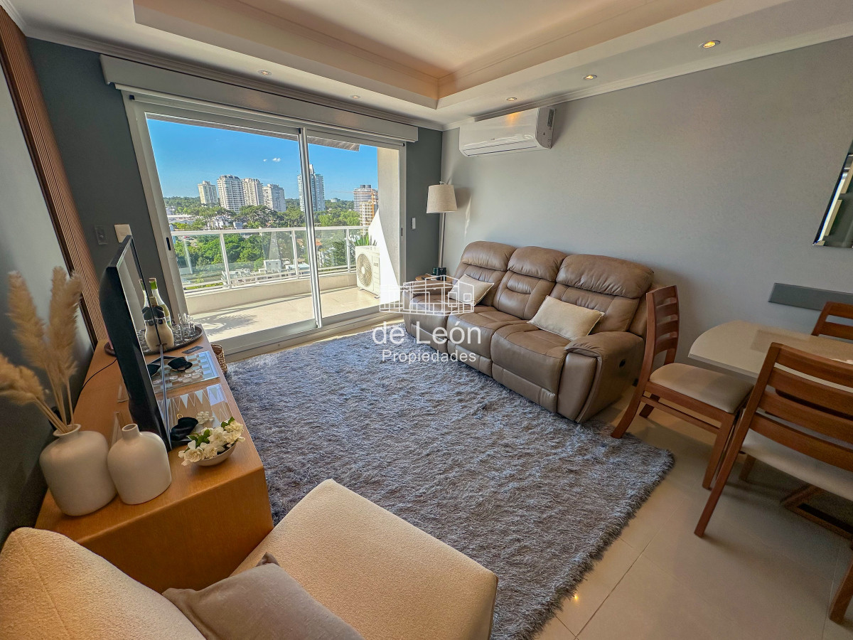 Apartamento ID.15242 - Exclusivo Penthouse con parrillero propio!!!