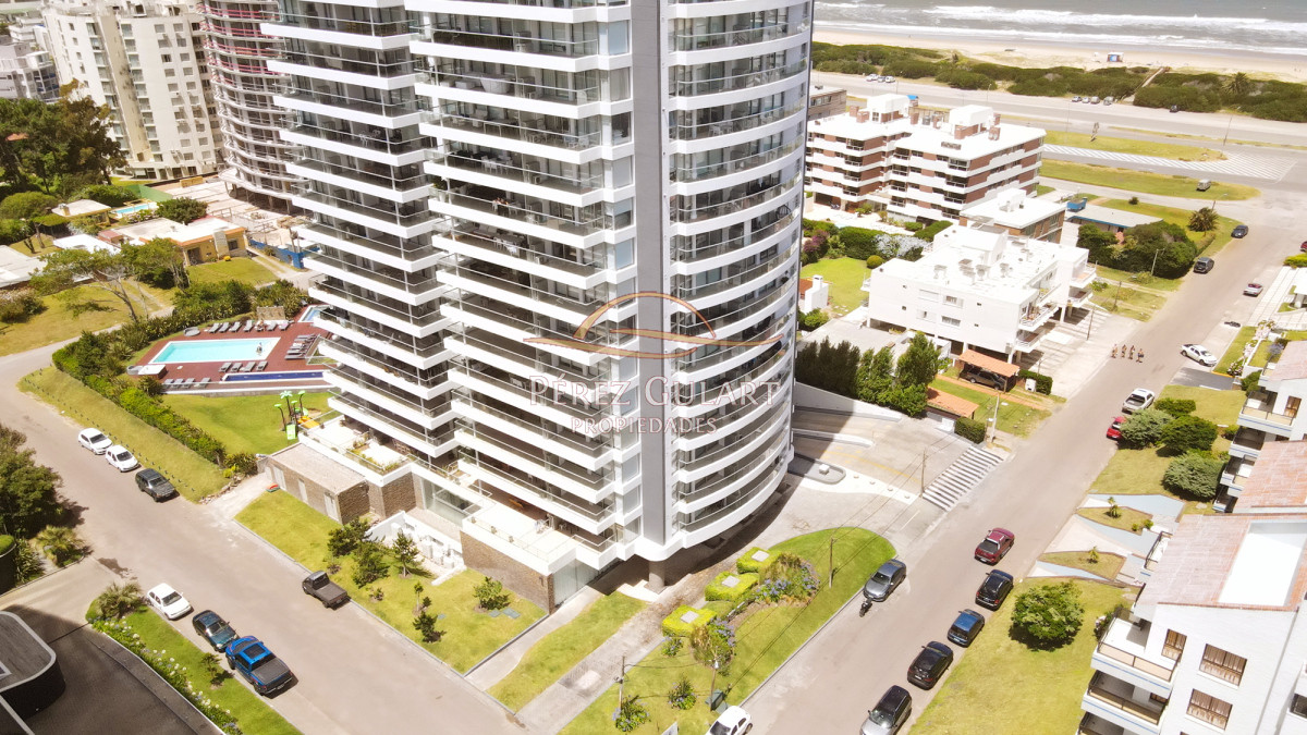 Apartamento ID.472 - Departamento en excelente estado con vistas al mar