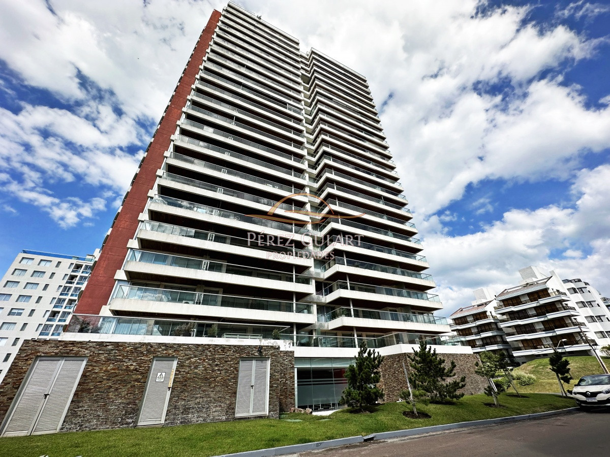 Apartamento ID.472 - Departamento en excelente estado con vistas al mar