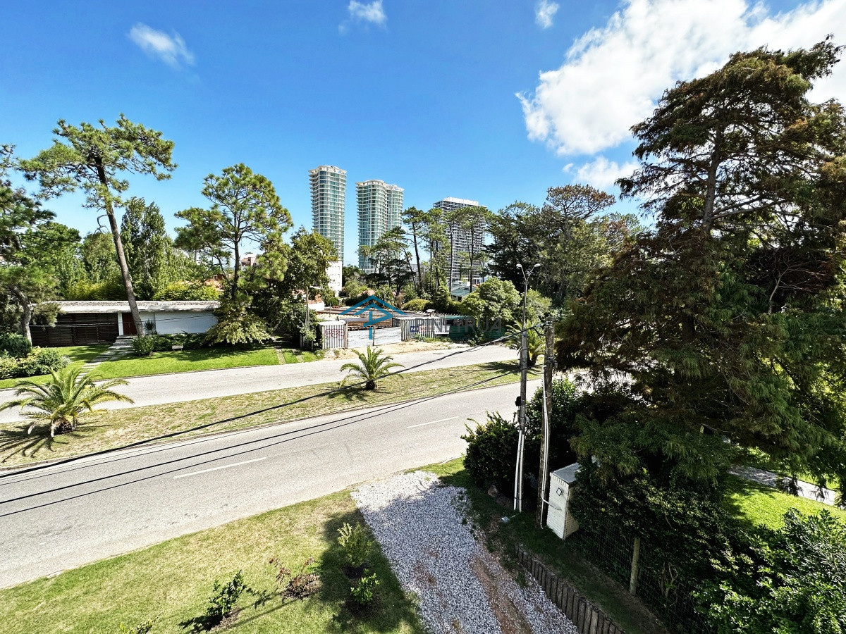 Apartamento ID.228 - 3 dormitorios en mansa con financiación directa hasta 36 meses