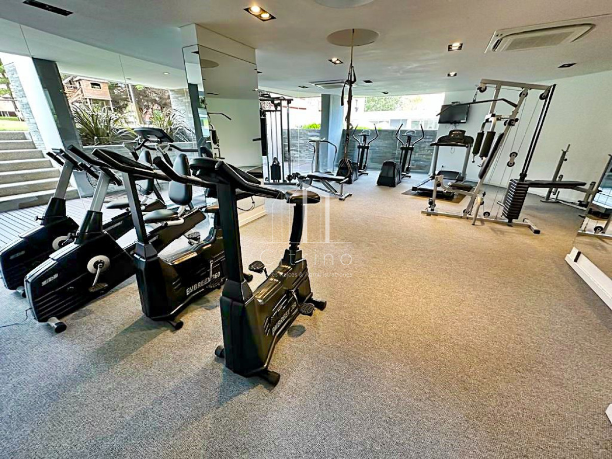 Apartamento ID.1323 - Departamento en zona mansa, 3 dormitorios U$S 269.000