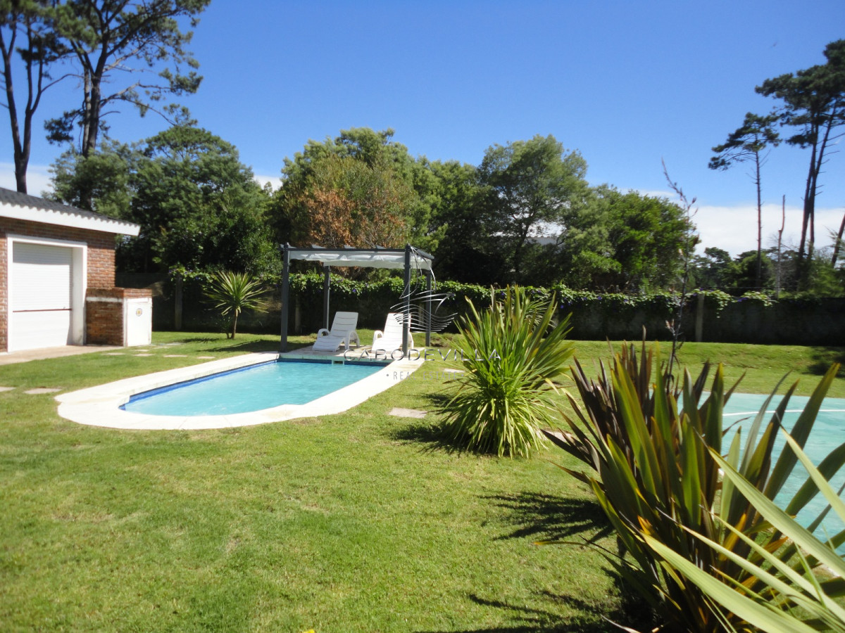 Casa ID.1179 -  Casa en venta en barrio Residencial de Punta del Este a pasos de todo!