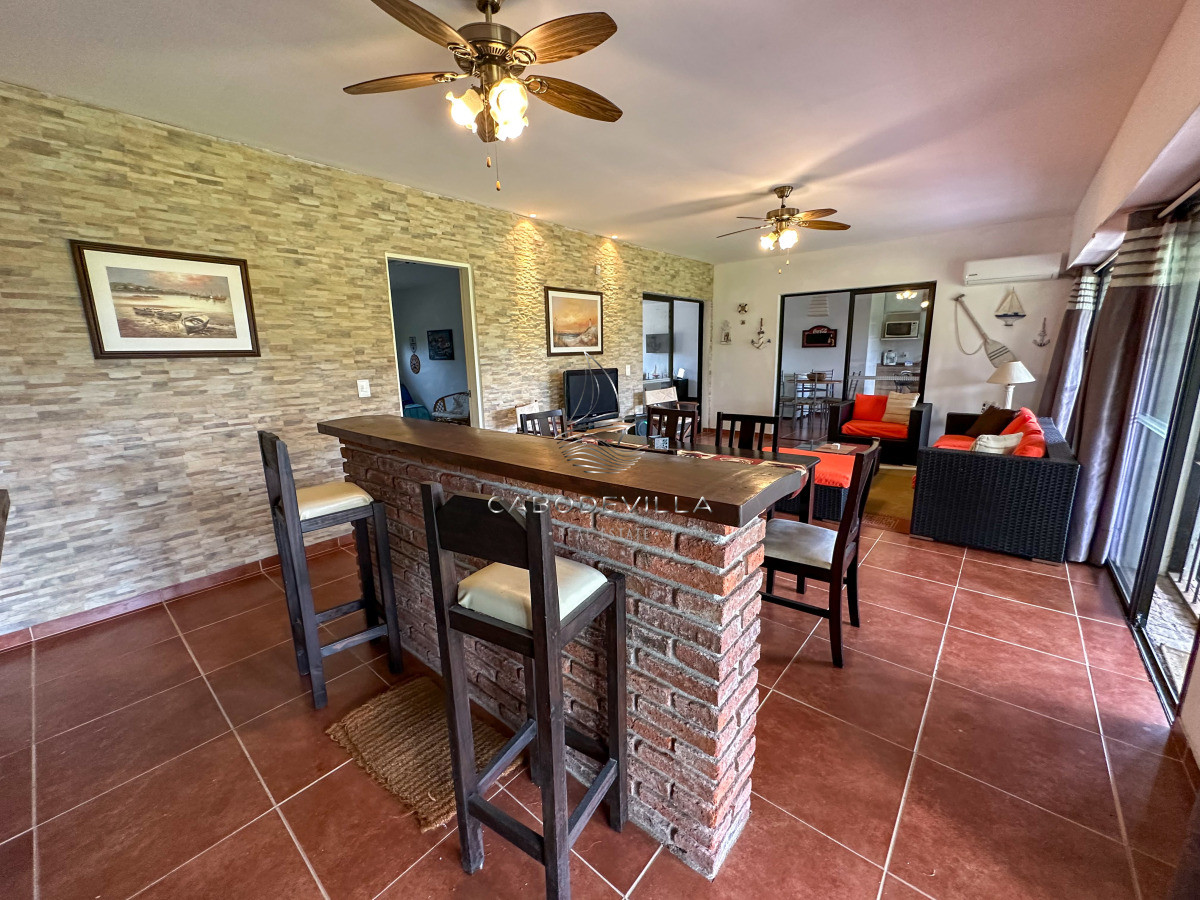 Casa ID.1179 -  Casa en venta en barrio Residencial de Punta del Este a pasos de todo!