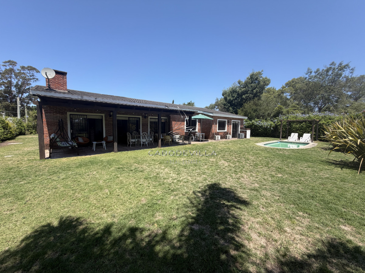 Casa ID.1179 -  Casa en venta en barrio Residencial de Punta del Este a pasos de todo!