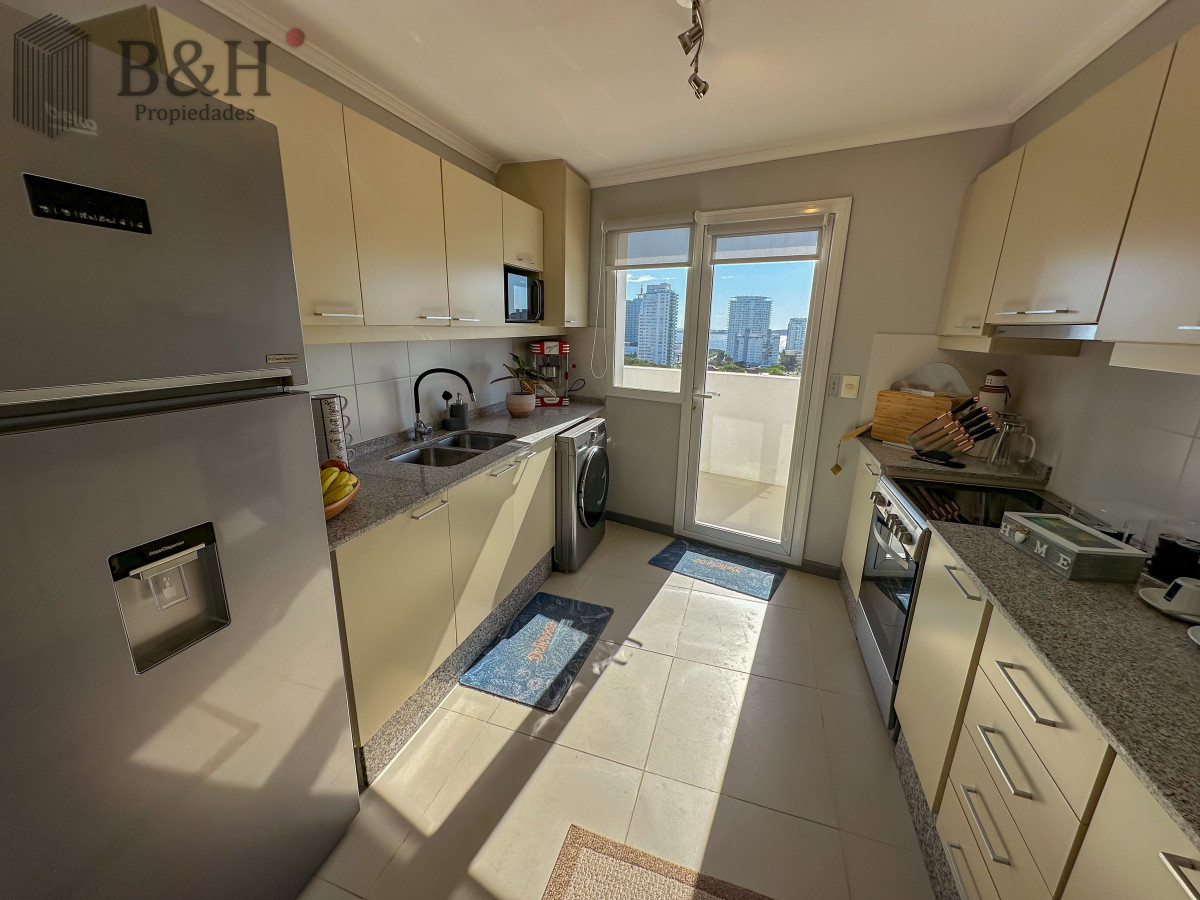 Apartamento ID.7685 - Exclusivo Penthouse con parrillero propio!!!