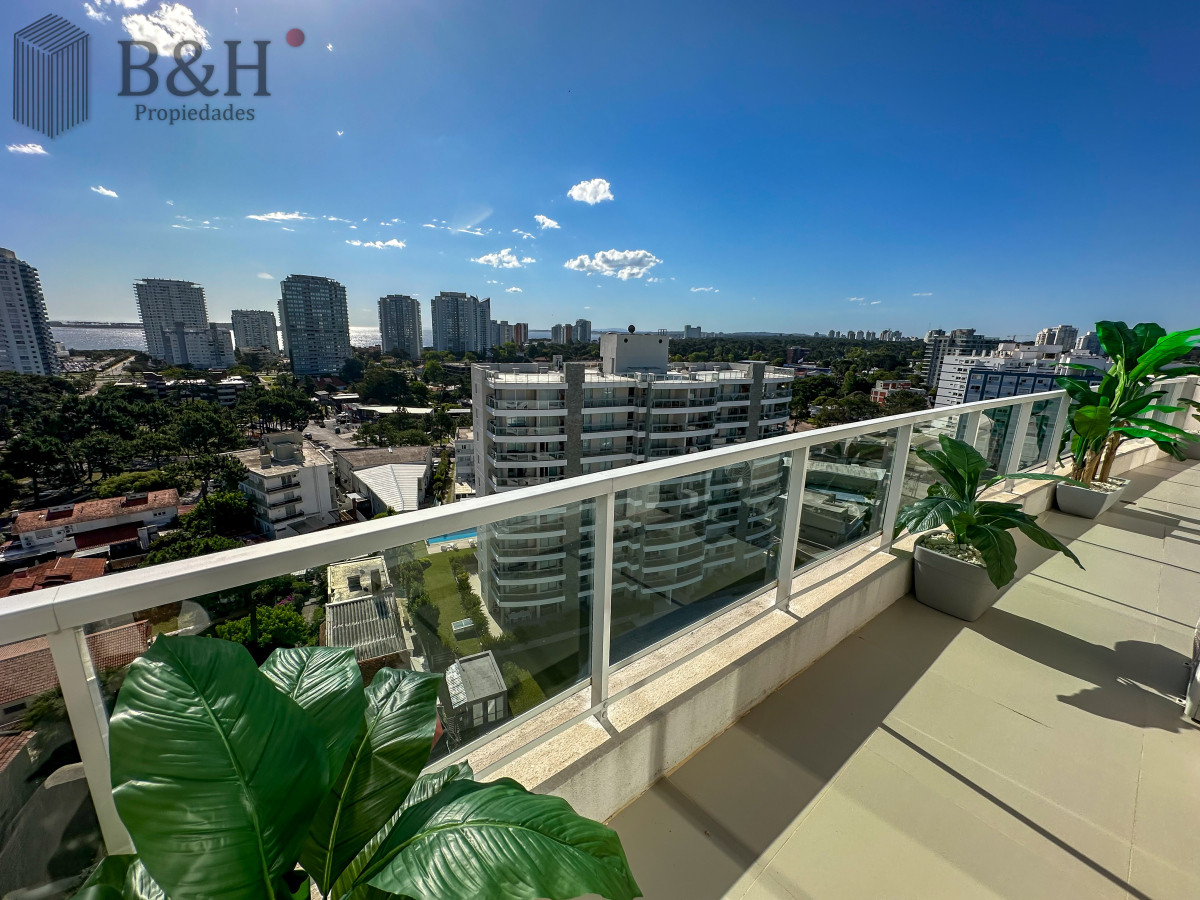 Apartamento ID.7685 - Exclusivo Penthouse con parrillero propio!!!