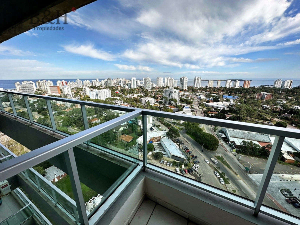 Apartamento ID.7413 - Piso alto, edificio moderno y con servicios, alquiler anual disponible! 