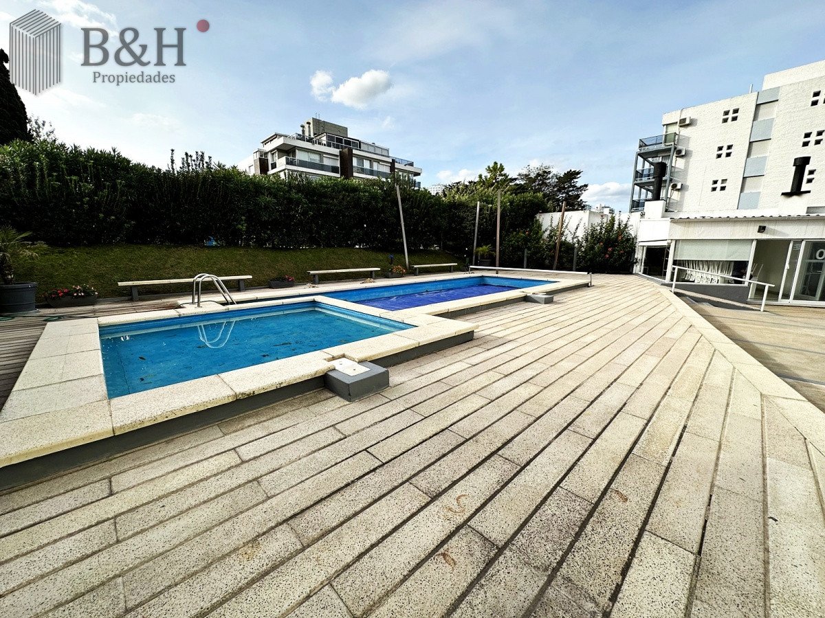 Apartamento ID.7685 - Exclusivo Penthouse con parrillero propio!!!